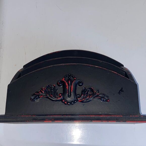 4/$30 Wood Letter Holder by designSTYLES - Picture 1 of 9